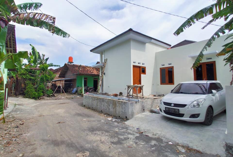 R035_5-Rumah-Dijual-di-Jl-Parangtritis-km-12-Bantul-Yogyakarta