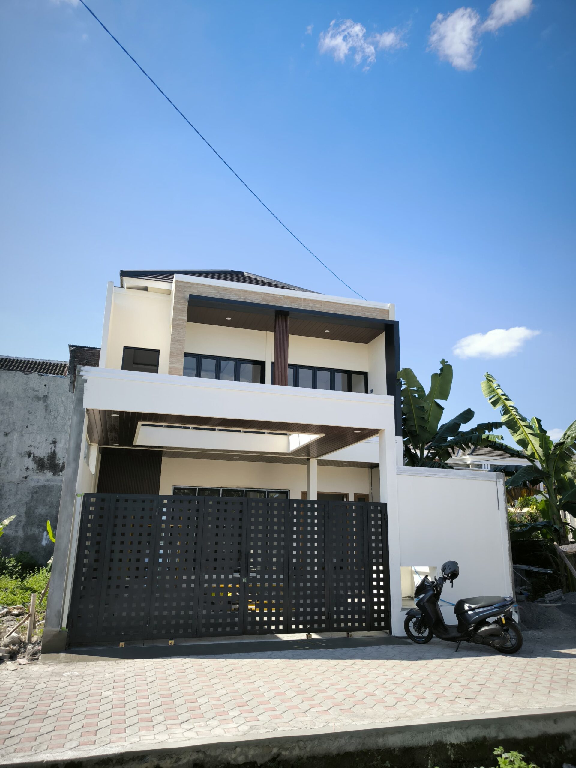 Rumah-Baru-2-Lantai-dekat-UGM-Jl-Kaliurang-Km-78-1