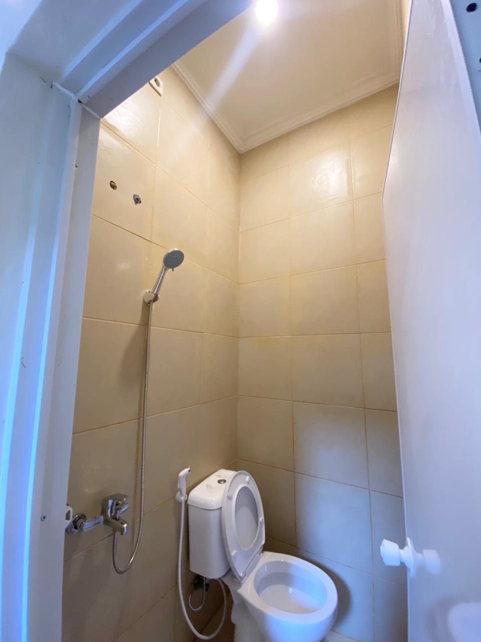 Rumah-Modern-2-Lantai-di-Tajem-4