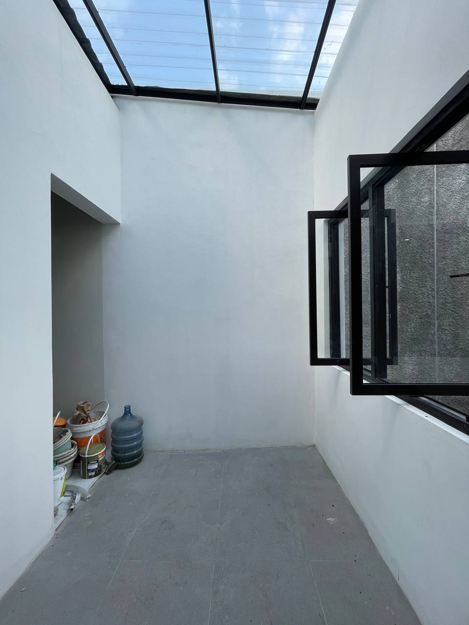 Rumah-2-lt-15M-di-timur-Pamela-7-11