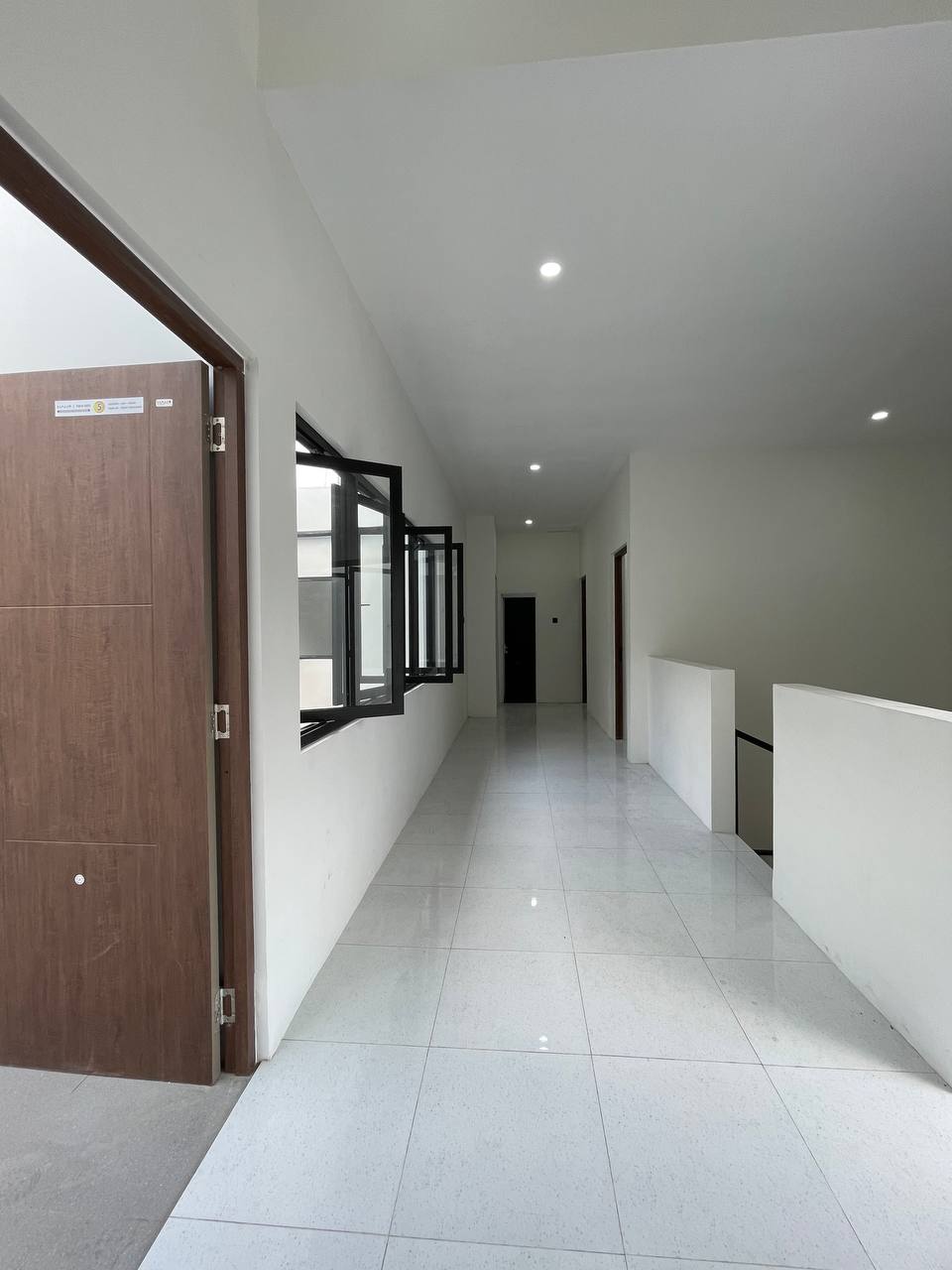 Rumah-2-lt-15M-di-timur-Pamela-7-12