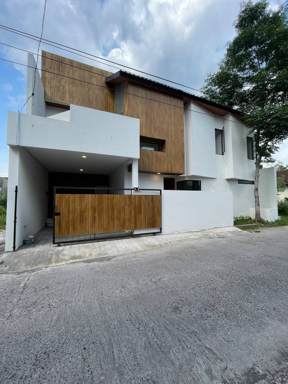 Rumah-2-lt-15M-di-timur-Pamela-7-2