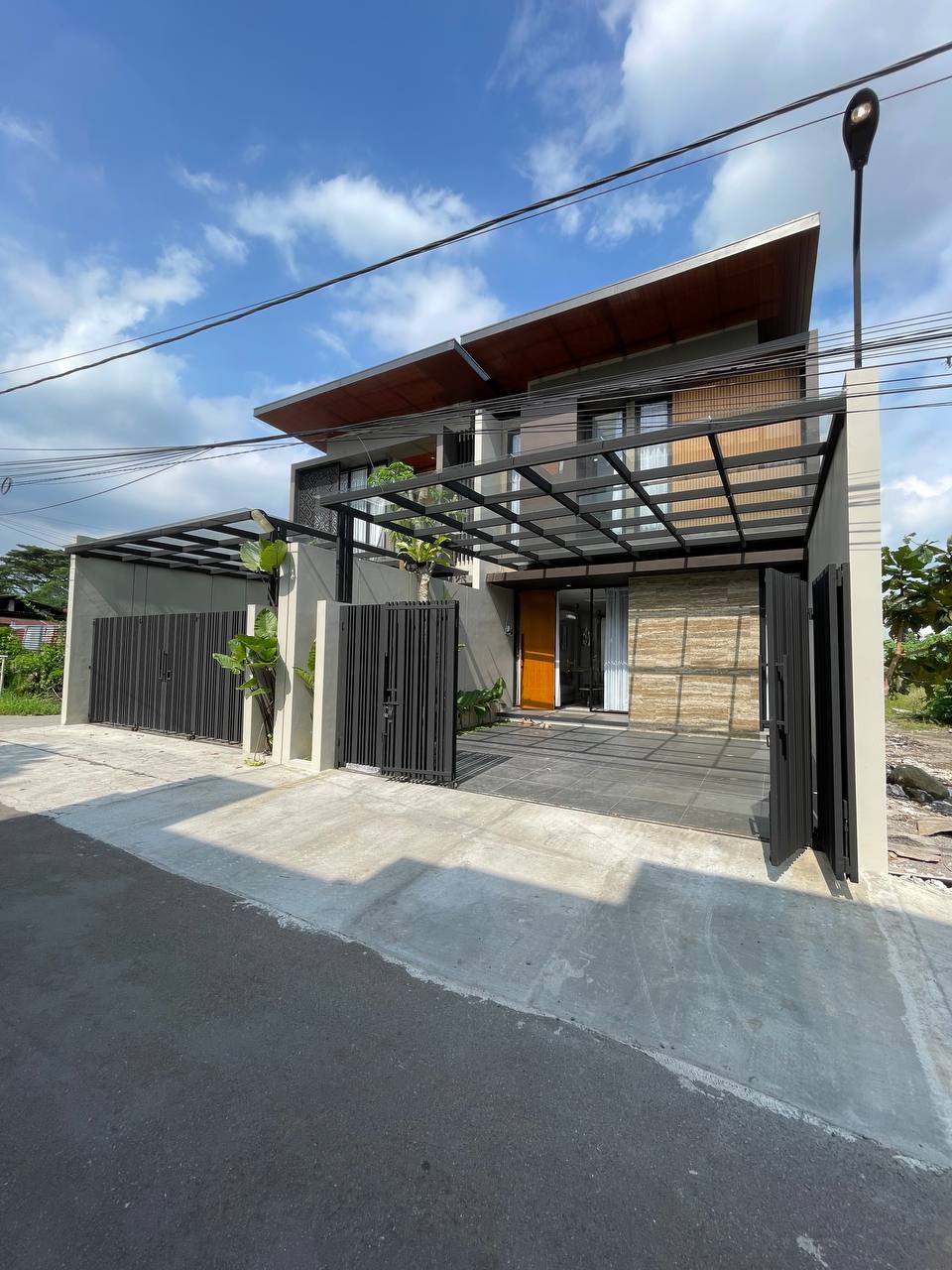 photo_10_2025-05-09_13-30-17