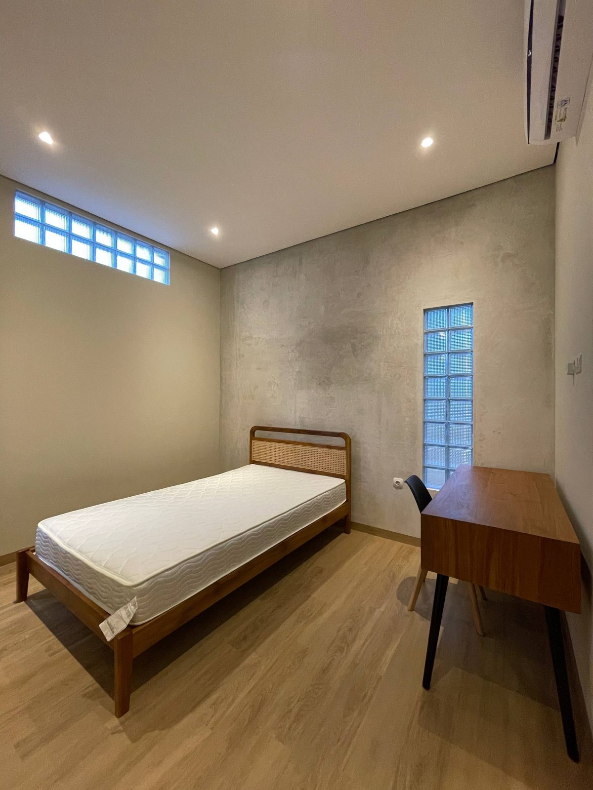 photo_7_2025-11-06_02-19-30