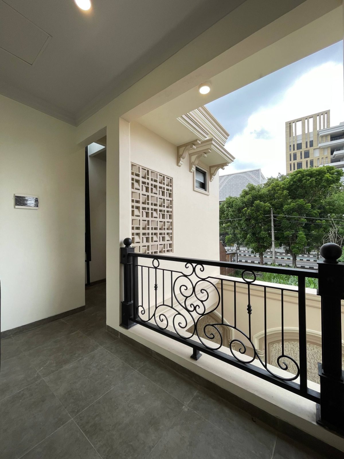 photo_20_2025-12-15_20-37-45