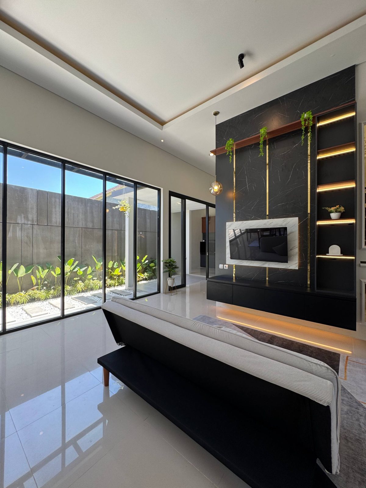 photo_16_2026-03-15_22-08-44