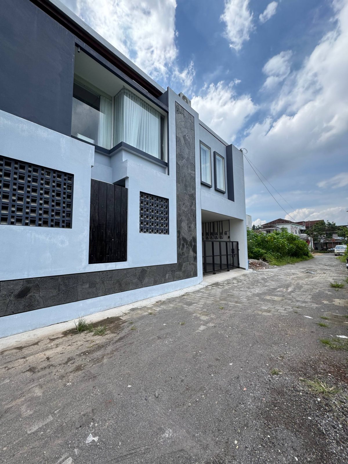 photo_2_2026-03-11_00-19-33