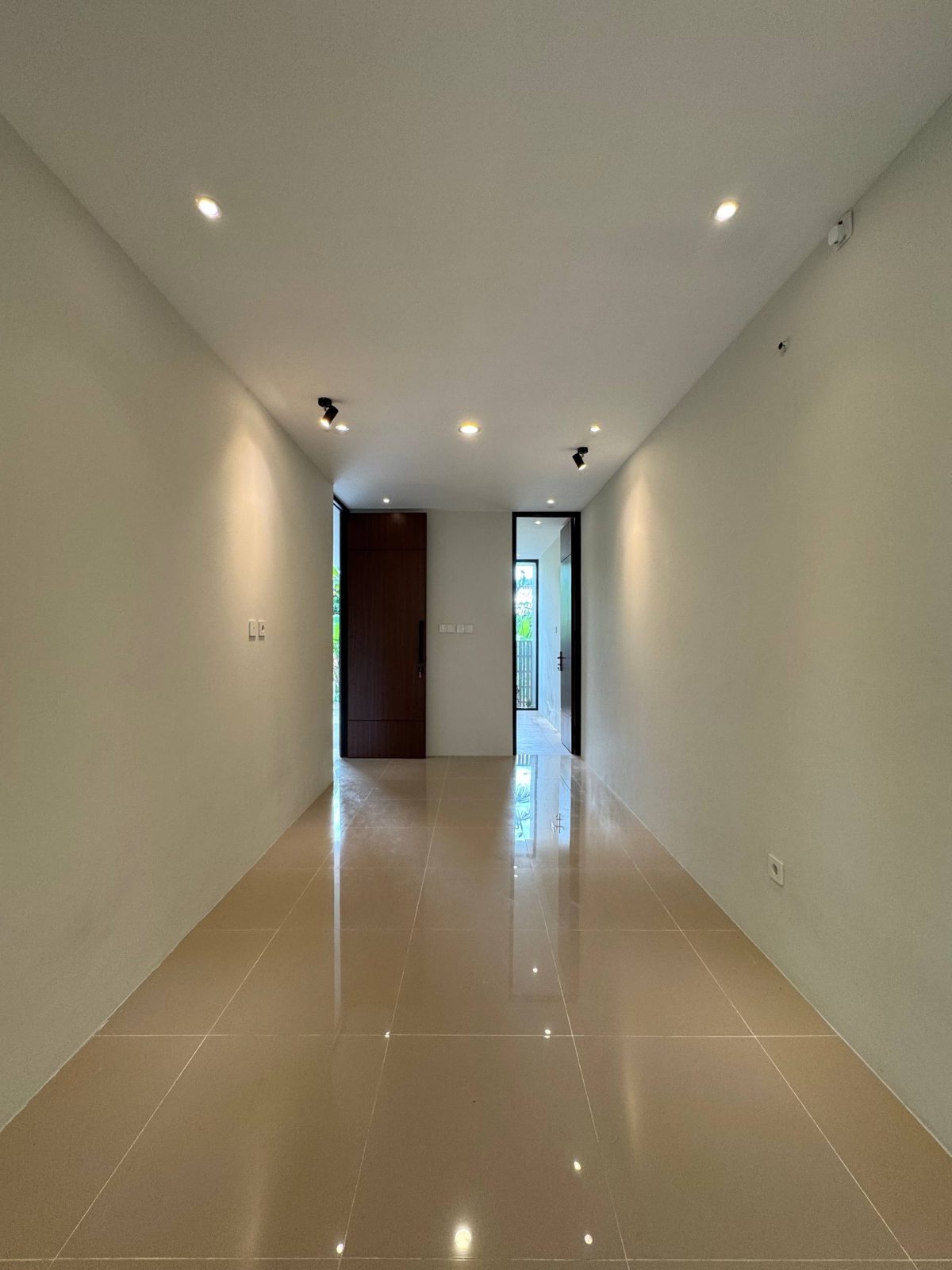 photo_8_2026-03-31_23-40-52