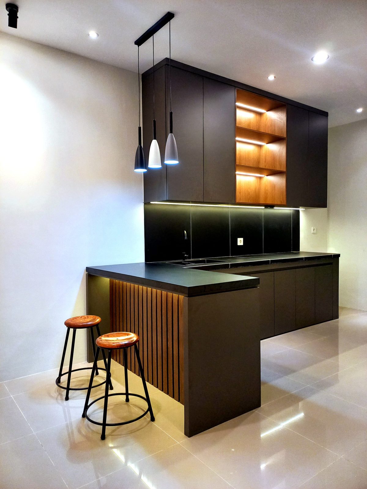 85483b05-4814-4a8b-9c54-0049ee15f5f8