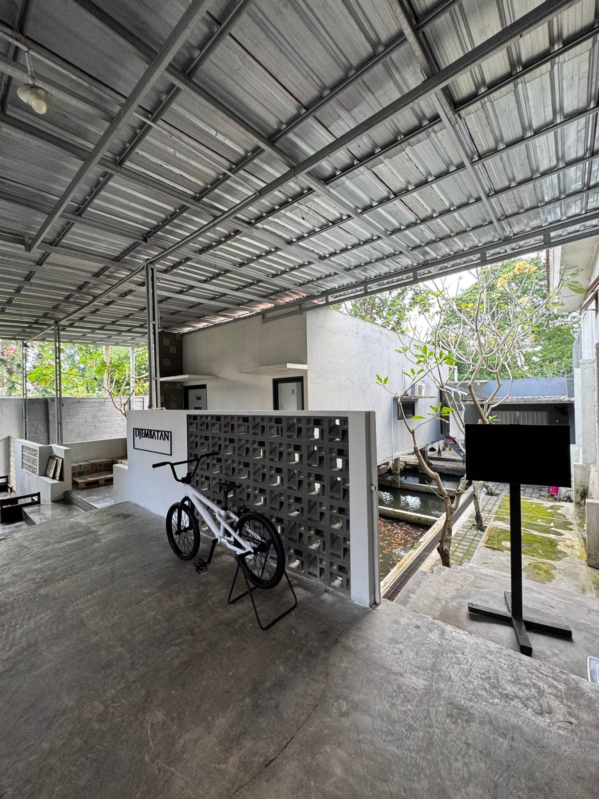 photo_10_2026-04-25_22-50-24