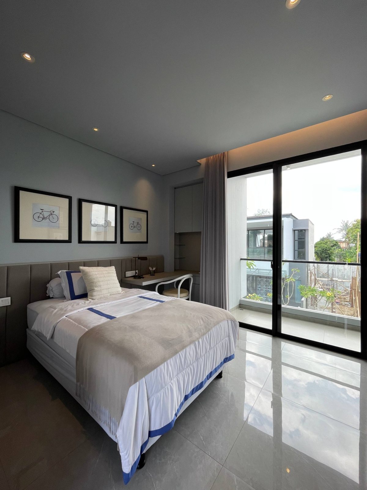 photo_24_2025-10-18_01-10-22