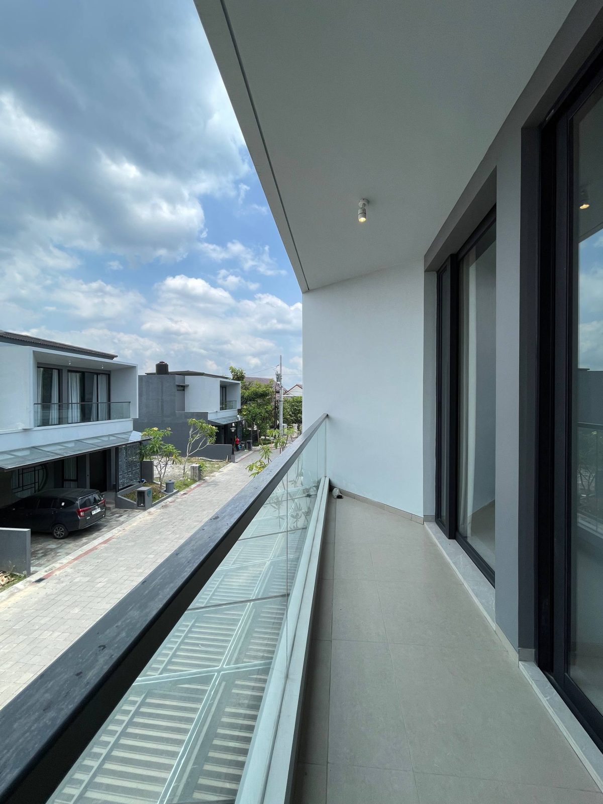 photo_30_2025-10-18_01-10-22