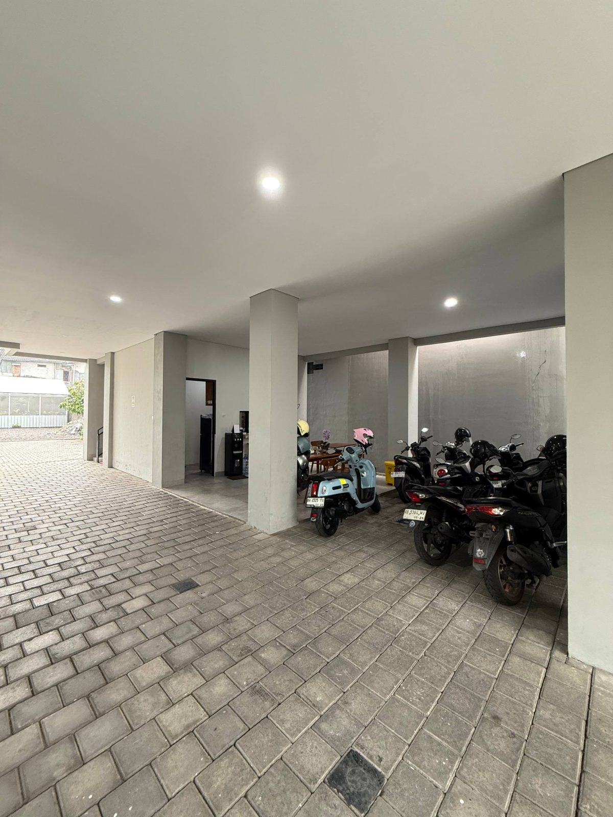 photo_3_2026-04-23_23-20-00