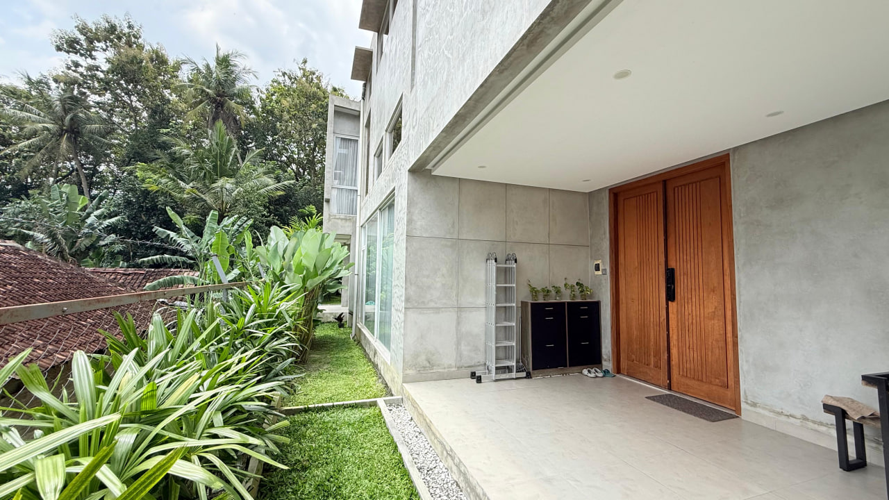 photo_8_2026-04-25_23-32-26