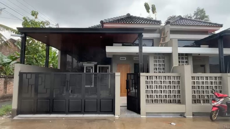andi-seyegan
